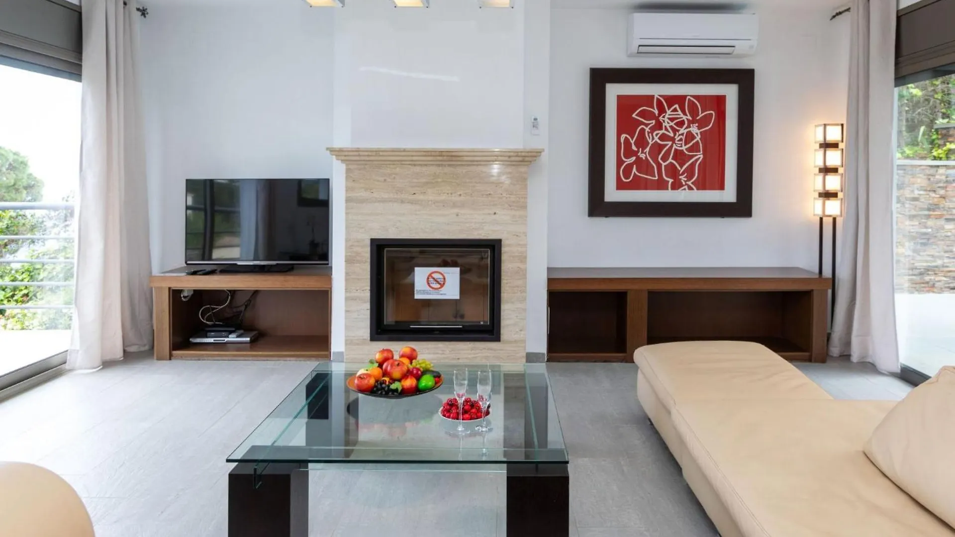 Villa Palmbeach By Interhome Lloret de Mar